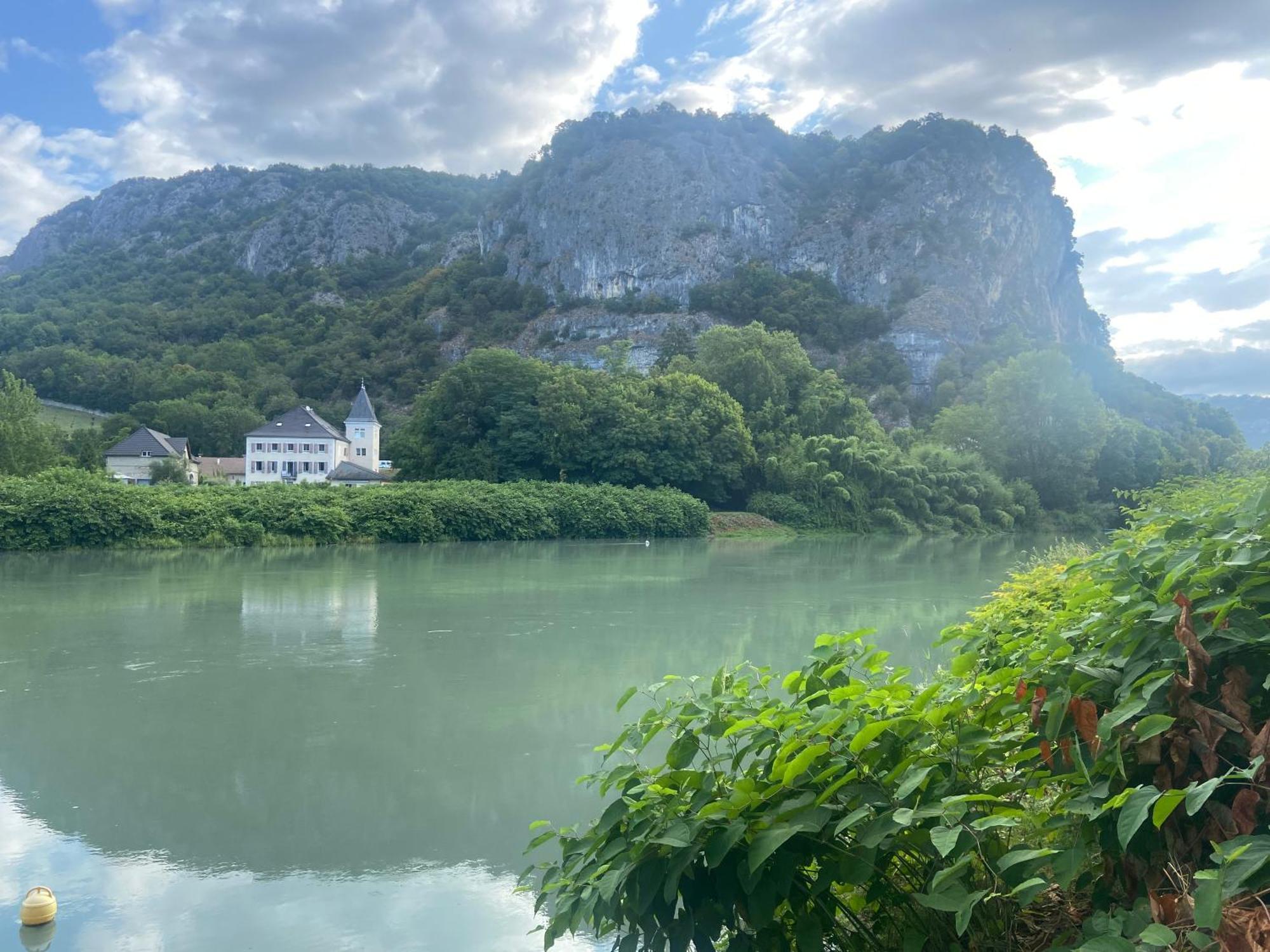Au Chateau Saint Blaise Virignin ภายนอก รูปภาพ